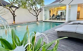 Alami Luxury Villa